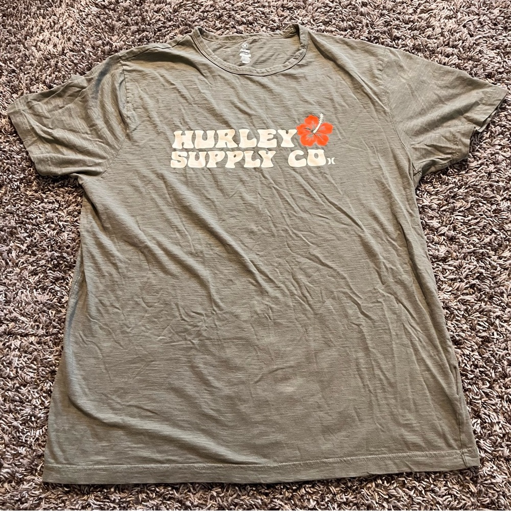 Hurley Supply Co Hawaiian flower t shirt XL Vintage worn
